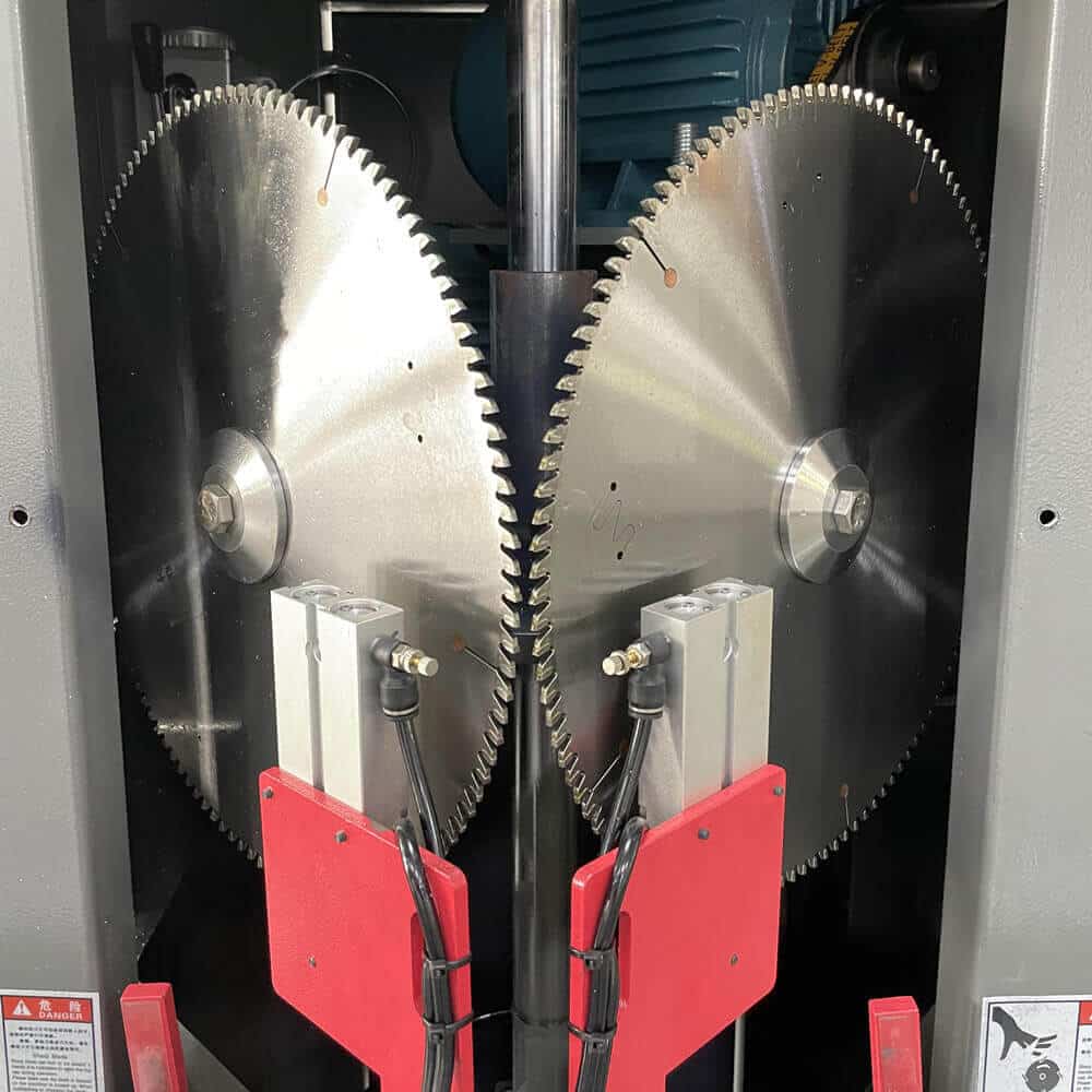 Aluminum 90 Degree Cutting Machine